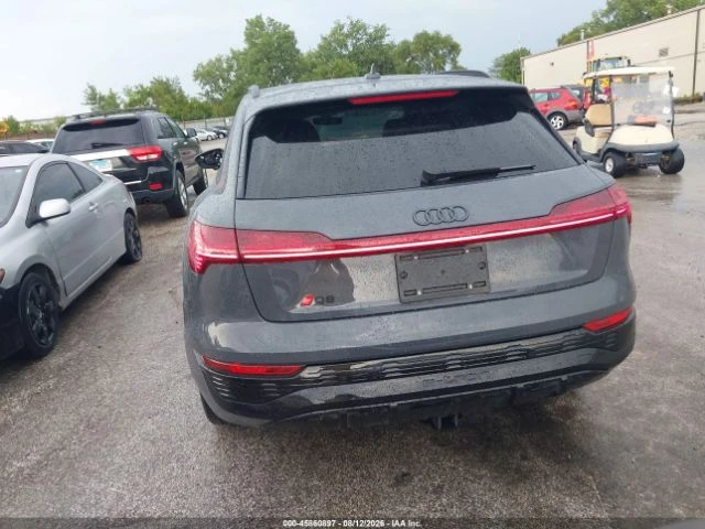 Audi E-Tron Q8 PRESTIGE QUATTRO, снимка 9 - Автомобили и джипове - 56739889