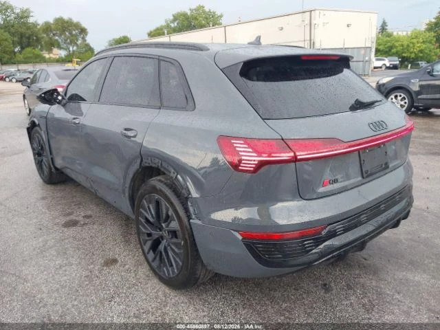 Audi E-Tron Q8 PRESTIGE QUATTRO, снимка 3 - Автомобили и джипове - 56739889