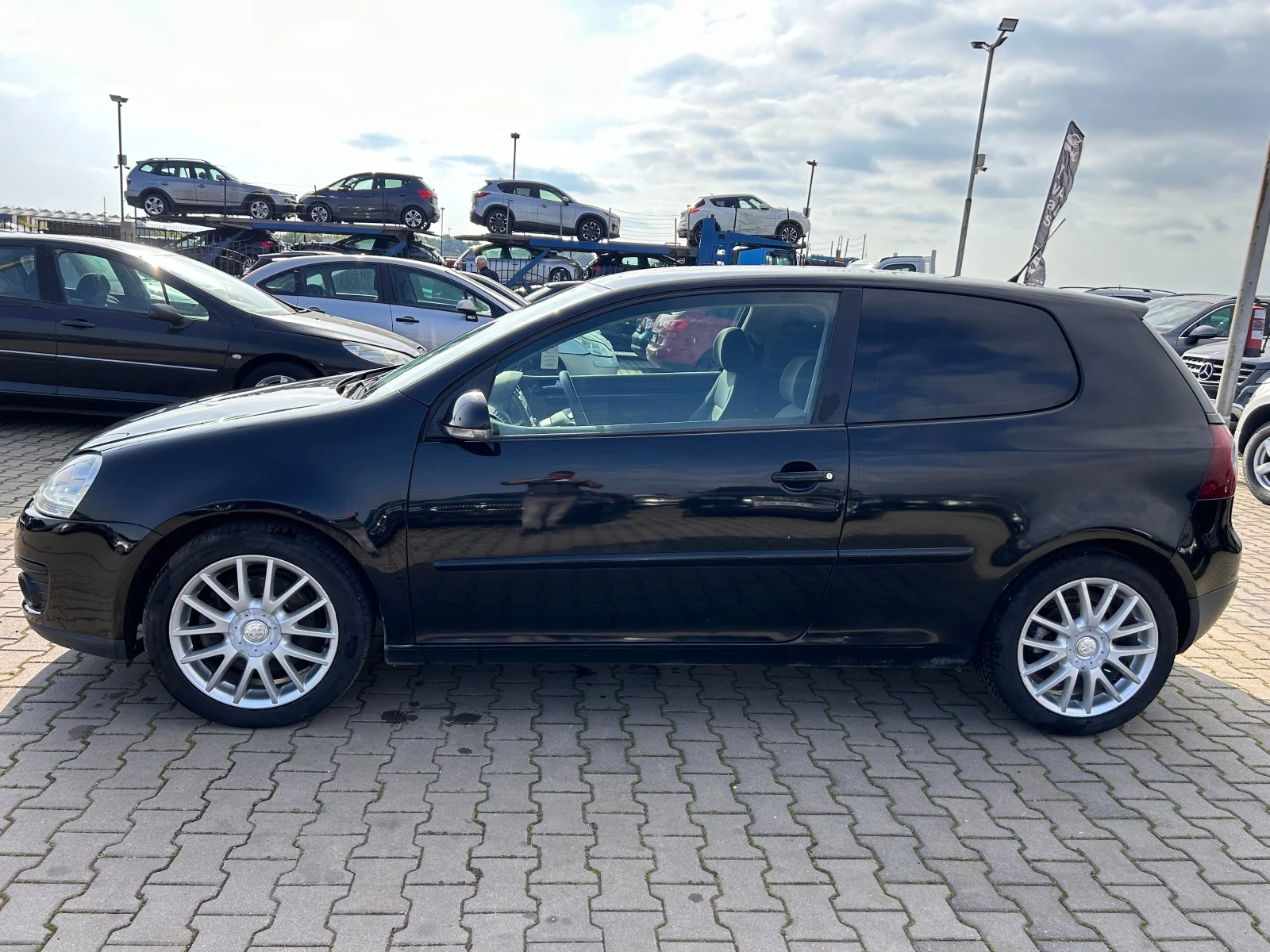 VW Golf 2.0TDI AVTOMAT EURO 4 - изображение 8