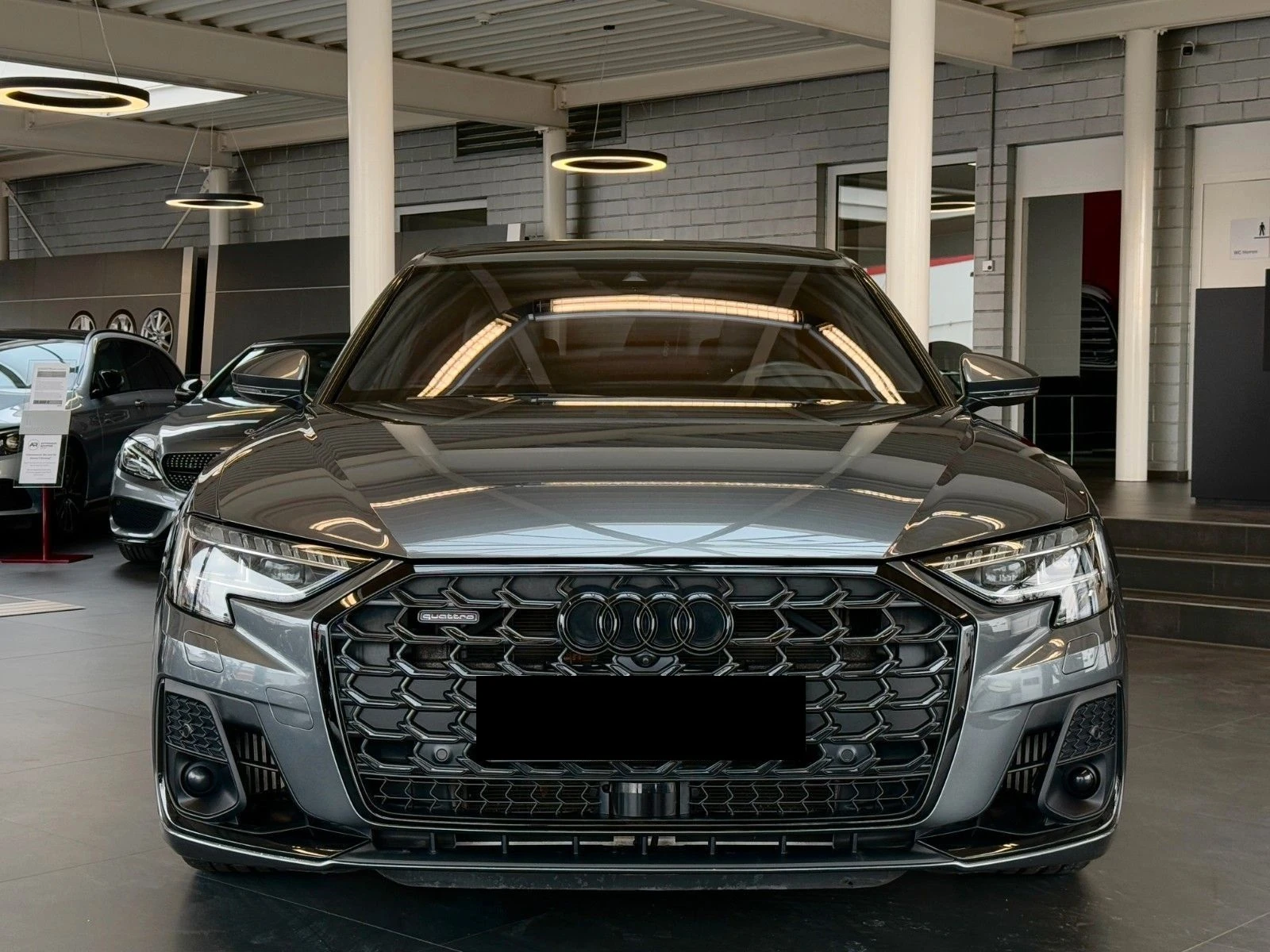Audi A8 55 TFSI/ QUATTRO/ S-LINE/ B&O/MATRIX/ 360/HEAD UP/ - изображение 2