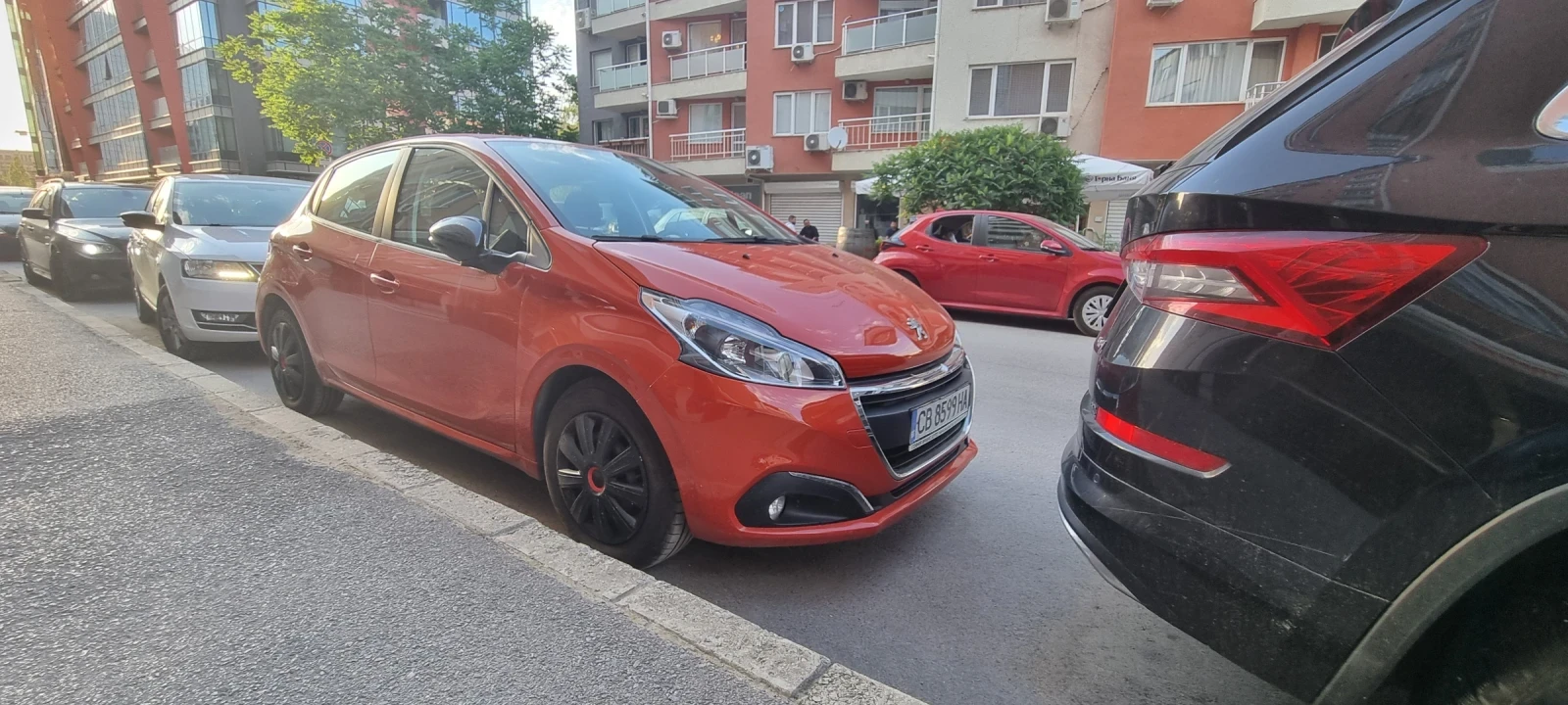 Peugeot 208  - изображение 2