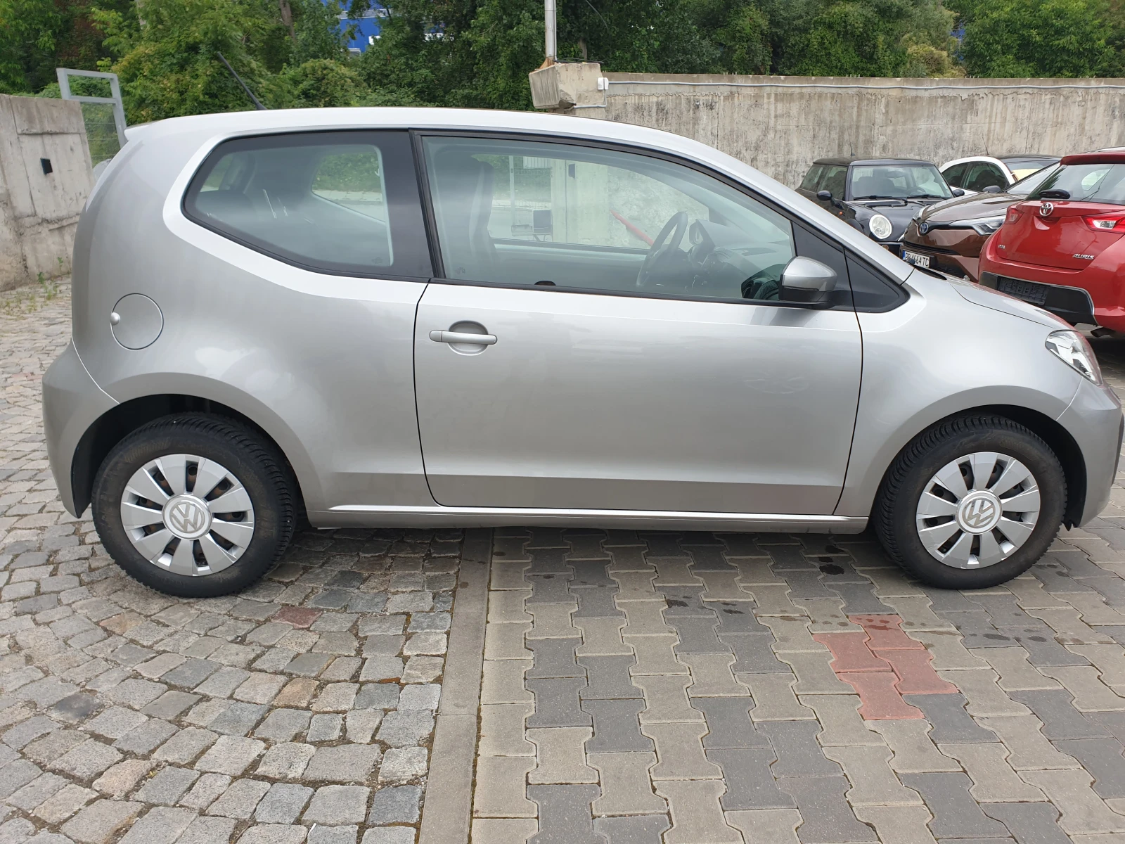 VW Up 1.0 EcoFuel BMT - изображение 8