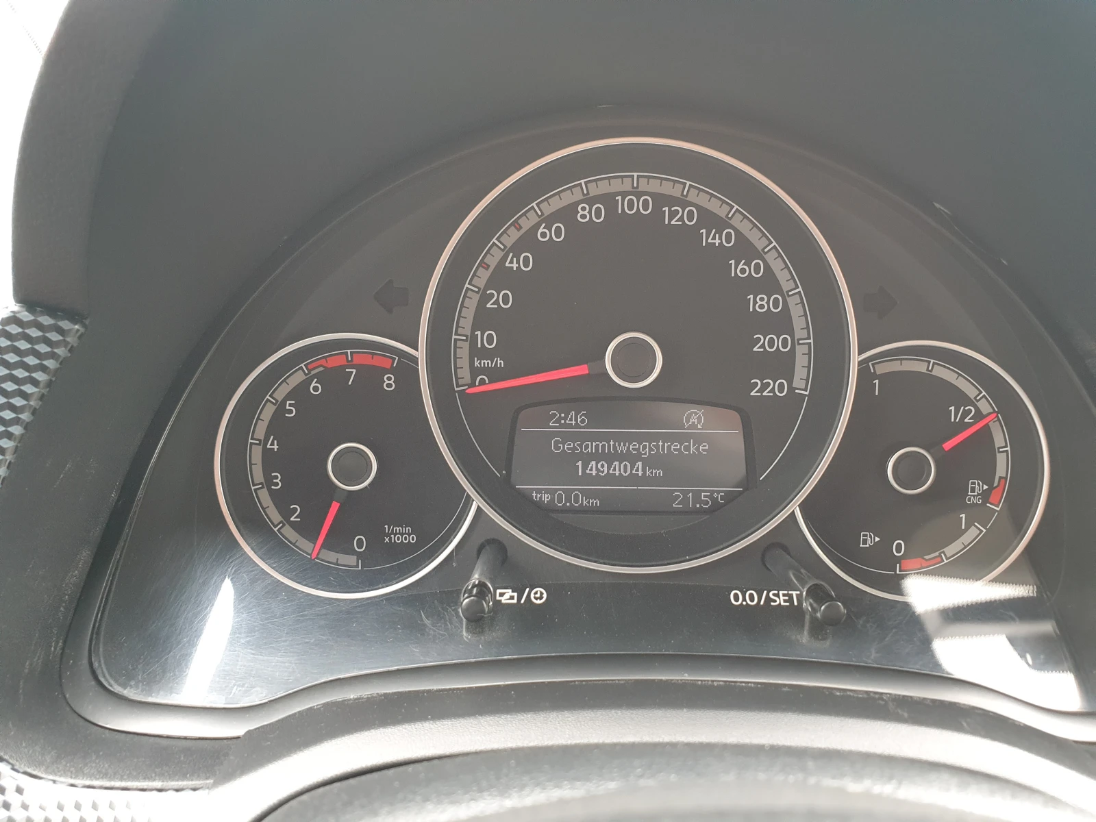 VW Up 1.0 EcoFuel BMT - изображение 10