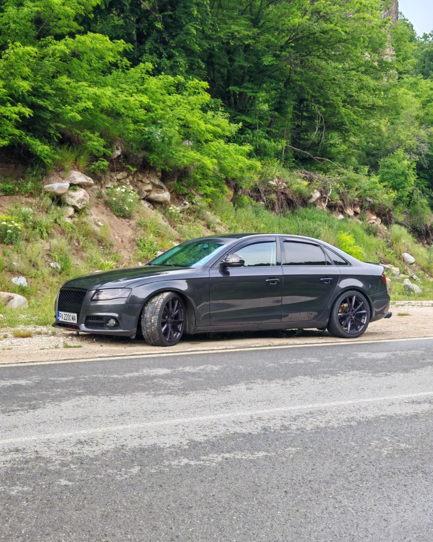 Audi A4 3.0TDI Quattro  - изображение 4