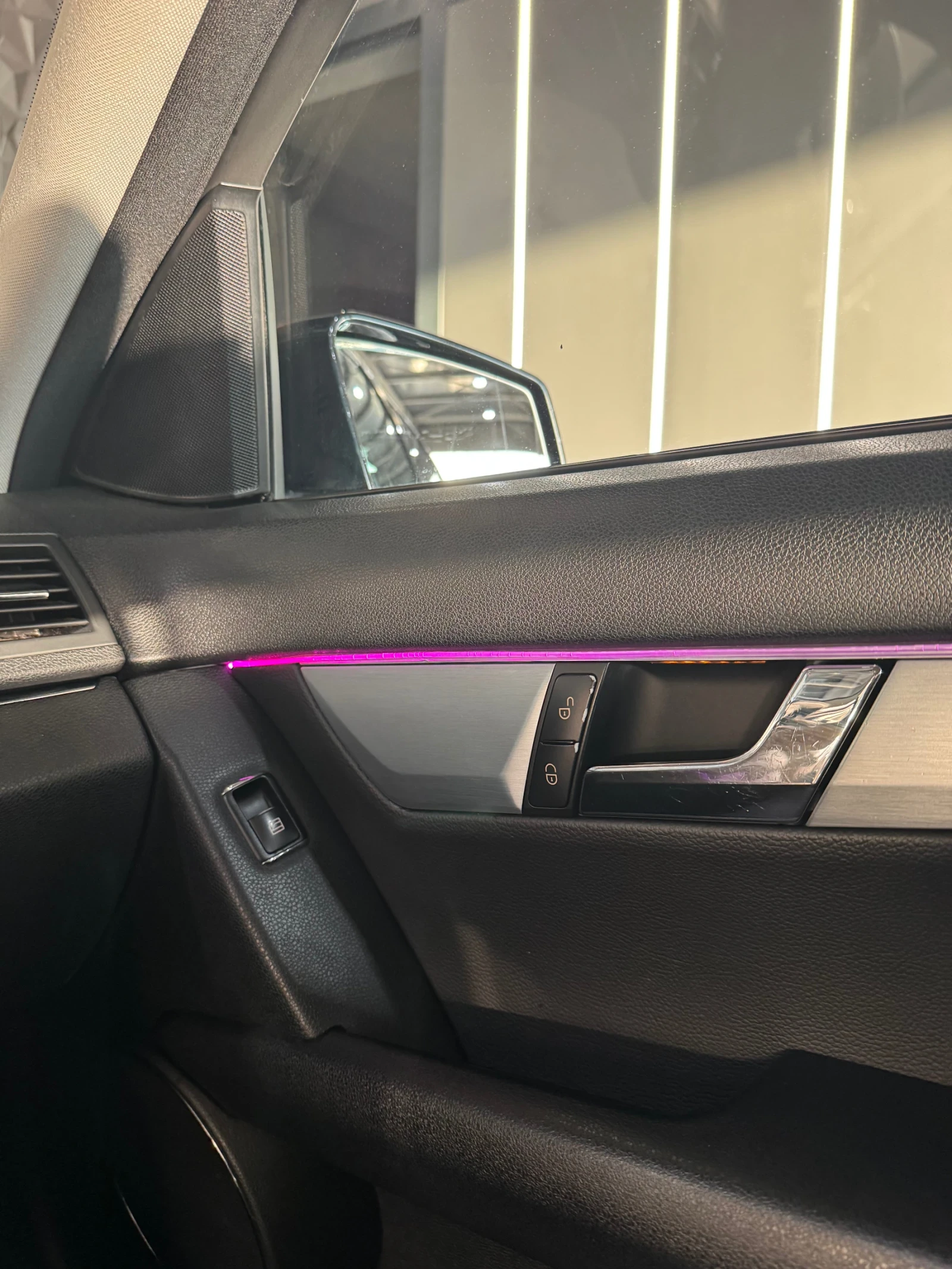 Mercedes-Benz C 320 4 MATIC * LED *  | Mobile.bg   12