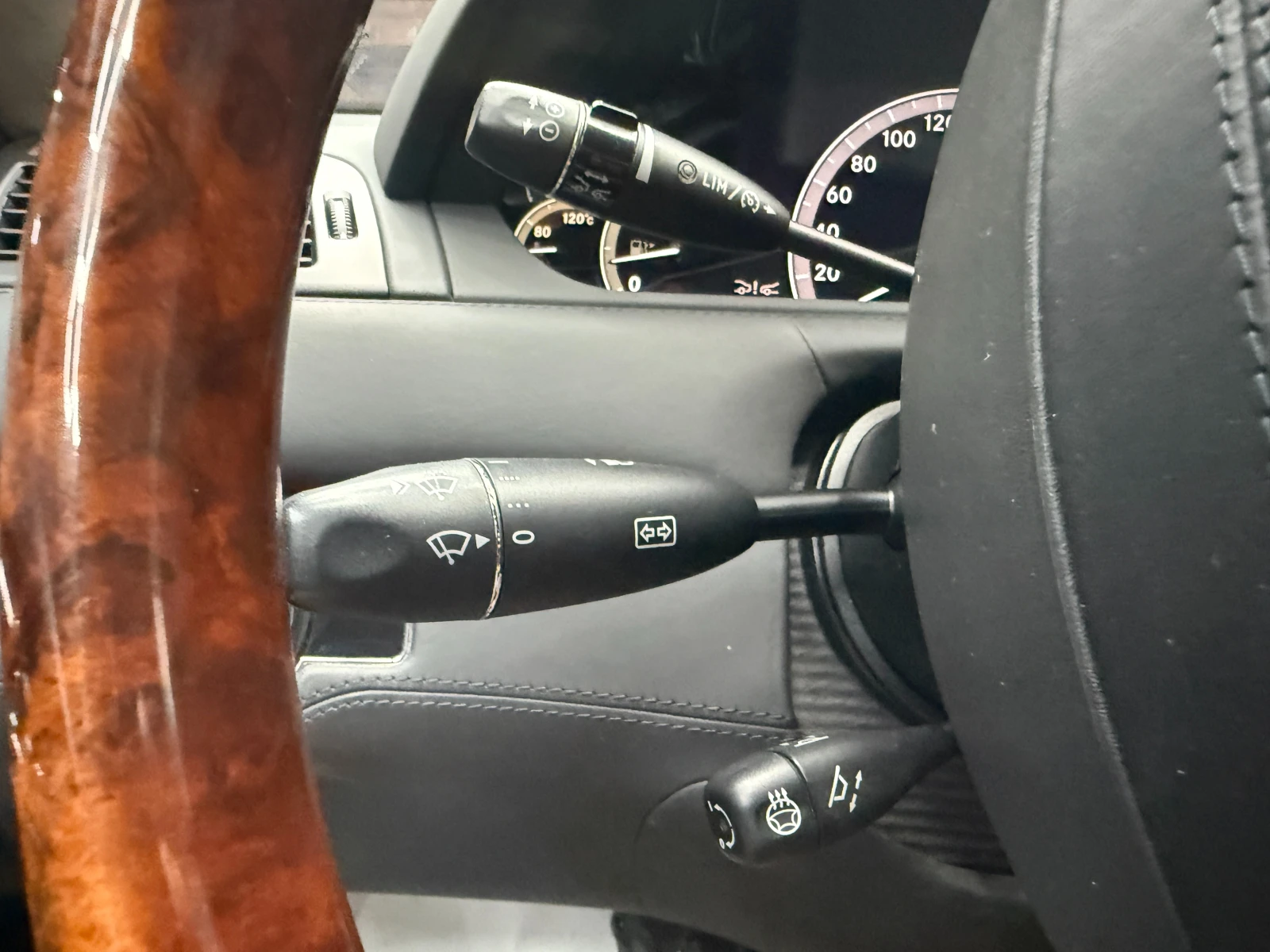 Mercedes-Benz CL 500 5.5i 388 к.с./ГАРАНЦИЯ/БАРТЕР/ЛИЗИНГ/КОМЕНТАР, снимка 15 - Автомобили и джипове - 52248105