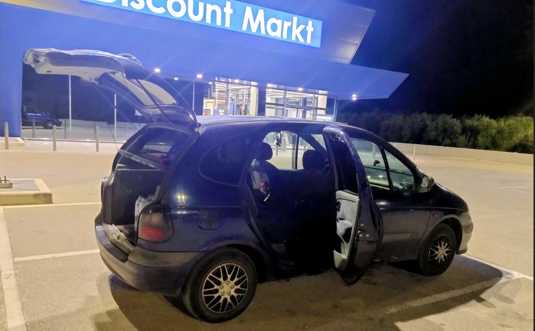 Renault Scenic 1.6  - изображение 3