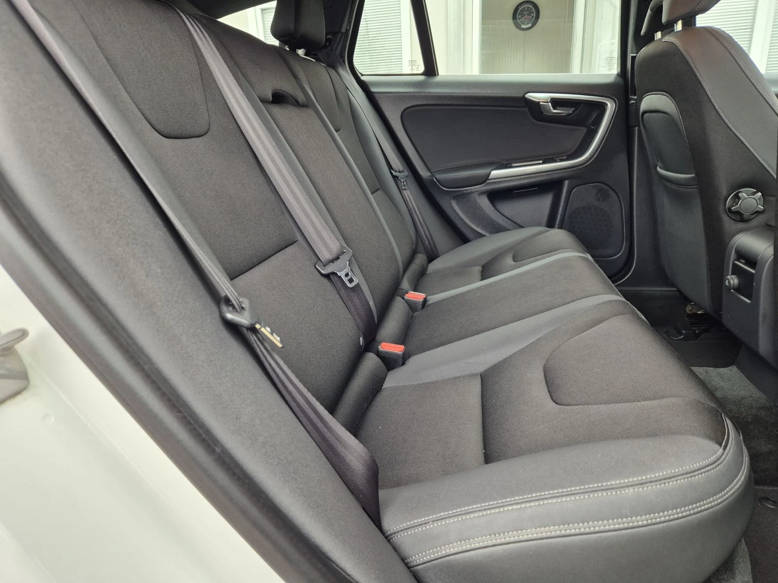 Volvo V60 2.0D-163��-AUTOMATIC-FACE LIFT | Mobile.bg � ����������� 13