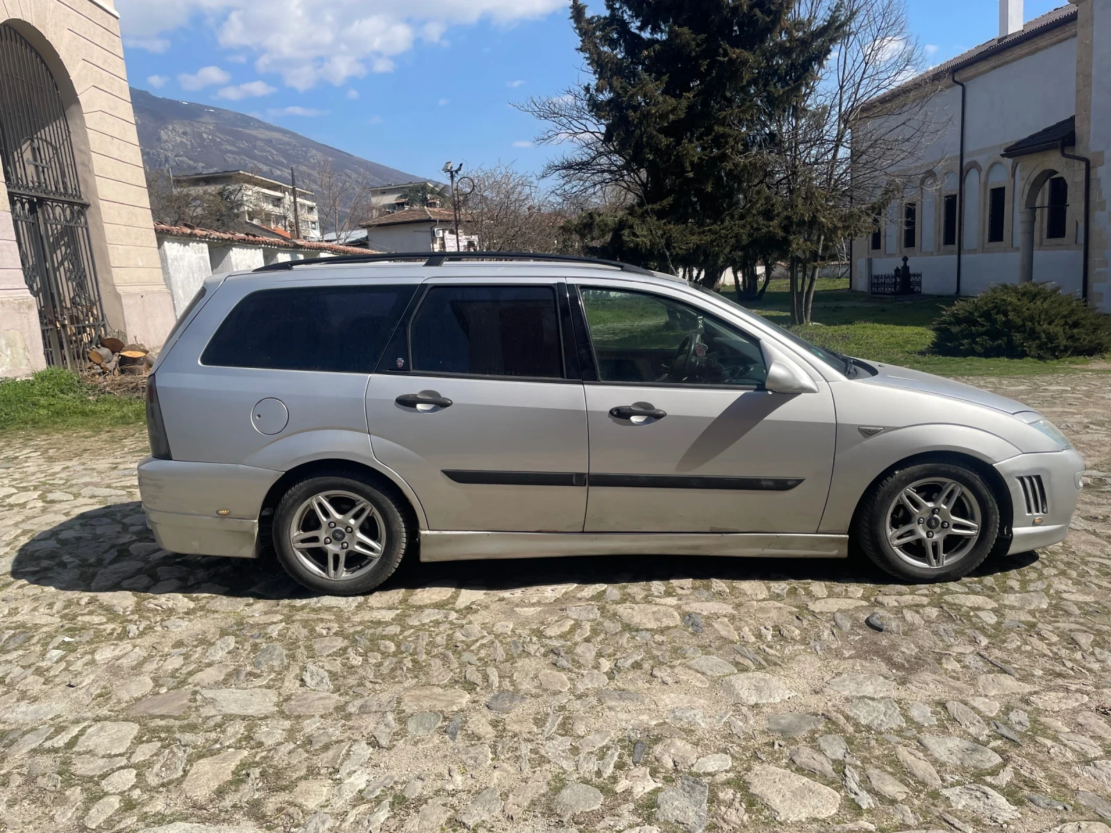 Ford Focus 1.8i Chia, снимка 6 - Автомобили и джипове - 53846238