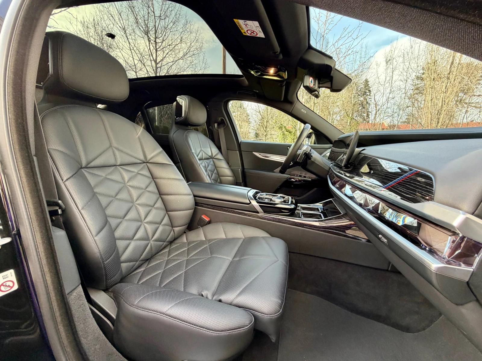 BMW 740 X-Drive M, снимка 10 - Автомобили и джипове - 54047366