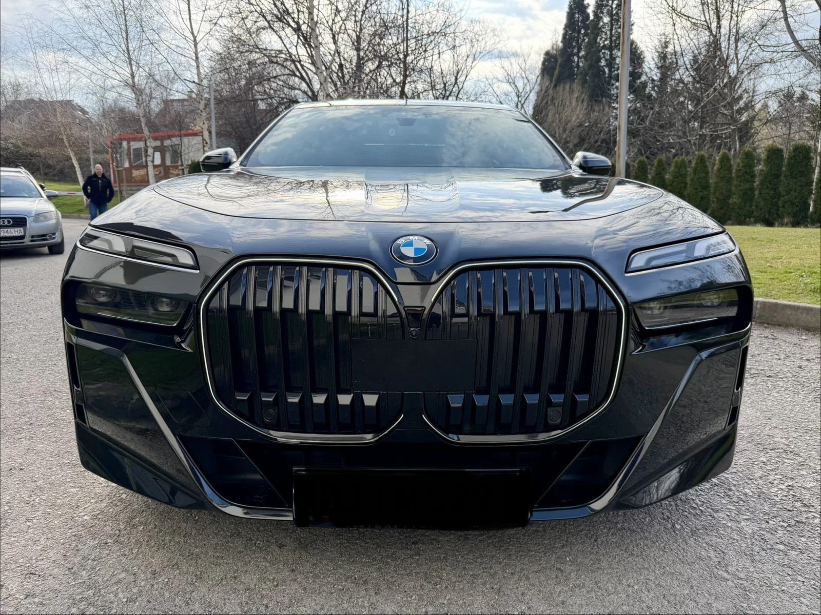 BMW 740 X-Drive M, снимка 2 - Автомобили и джипове - 54047366