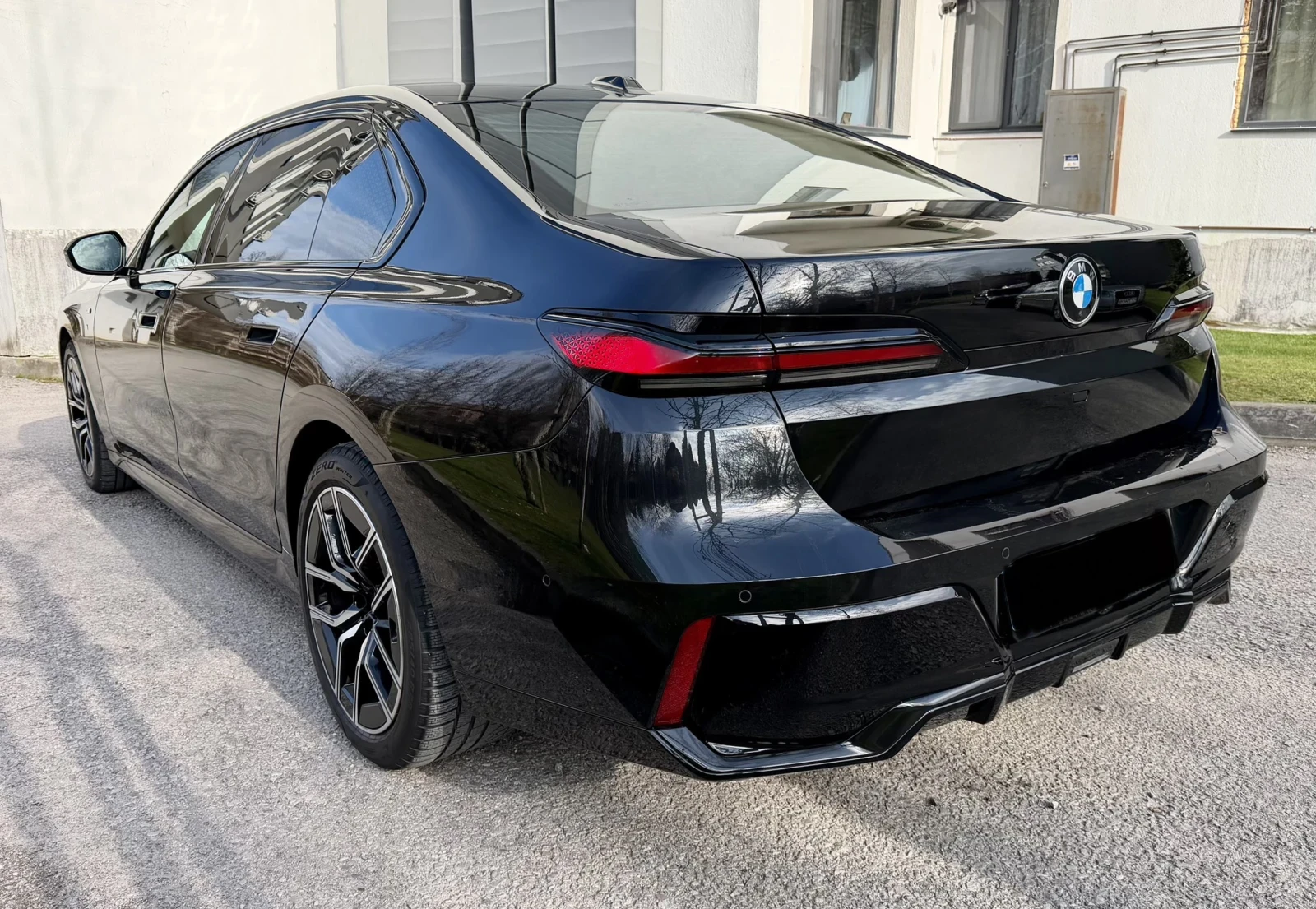 BMW 740 X-Drive M, снимка 5 - Автомобили и джипове - 54047366