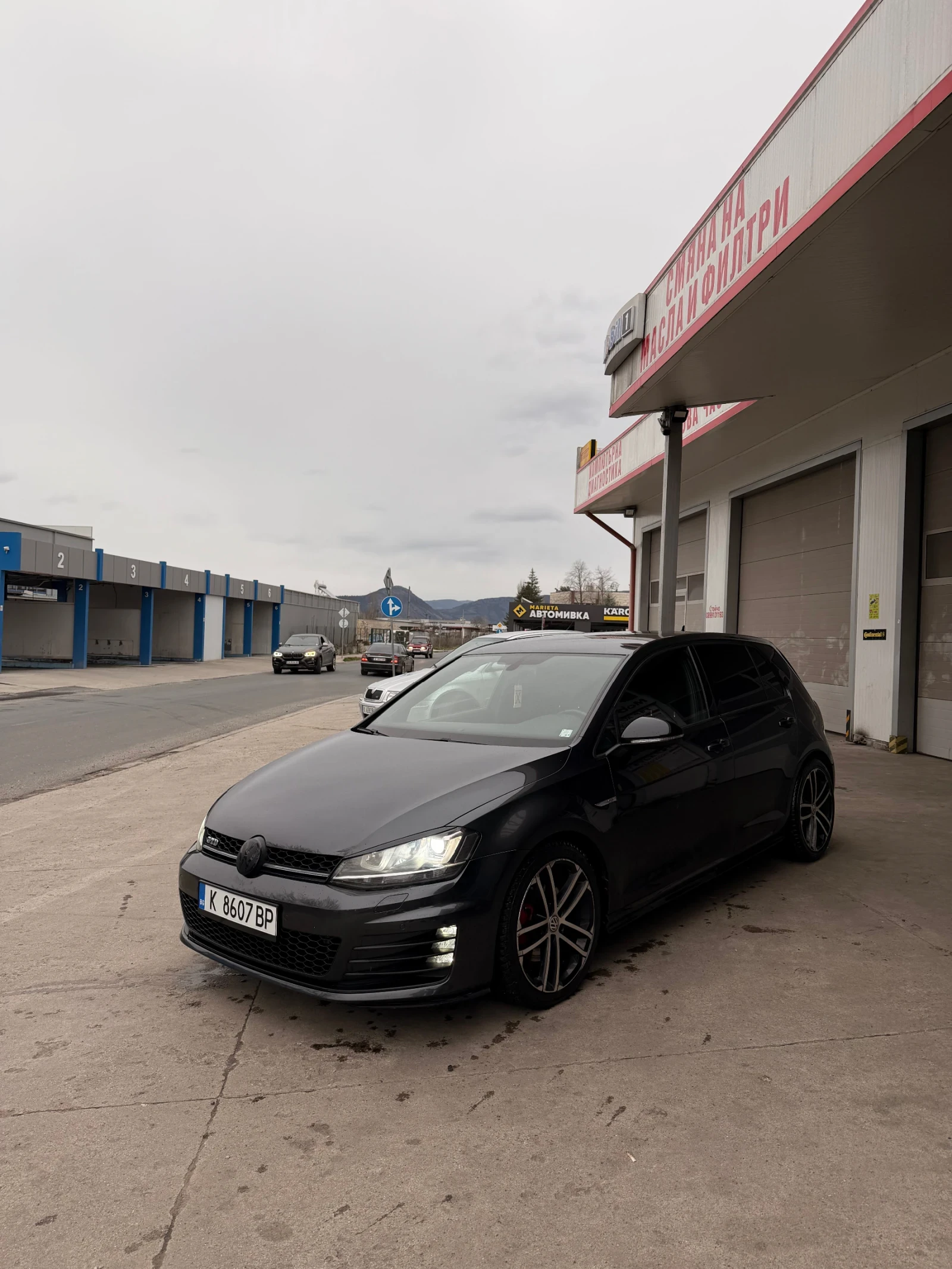VW Golf, снимка 4 - Автомобили и джипове - 54477079