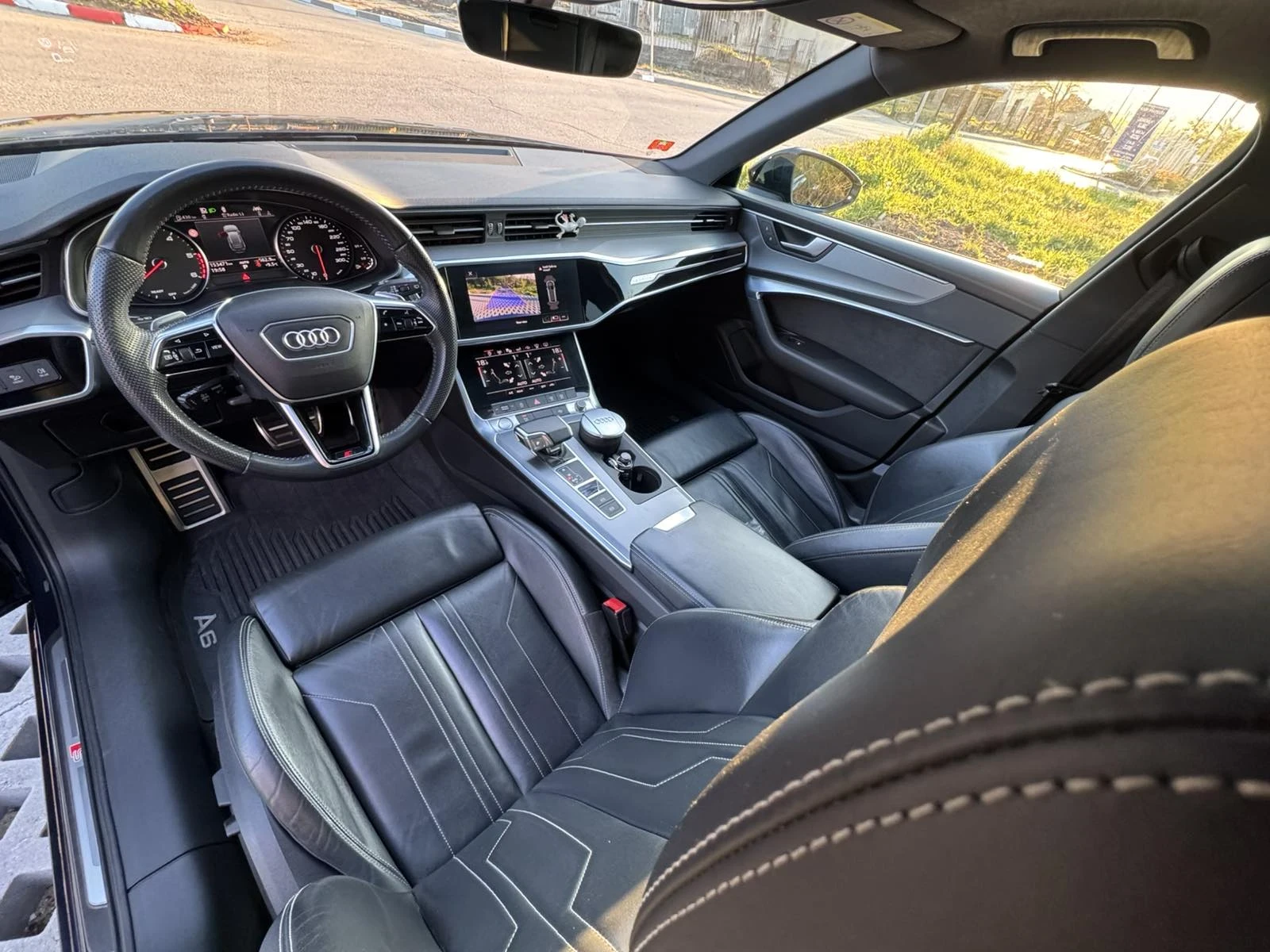 Audi A6 50TDI/3xSline/Black Edition/Matrix/Mild hybrid, снимка 9 - Автомобили и джипове - 54443594