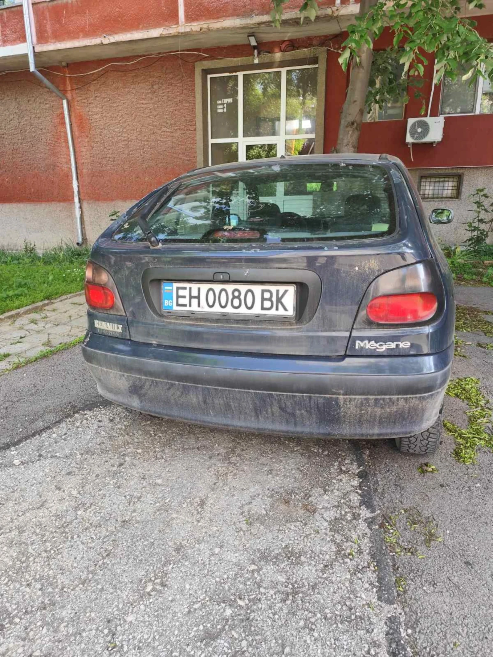 Renault Megane 1600, снимка 16 - Автомобили и джипове - 54593887