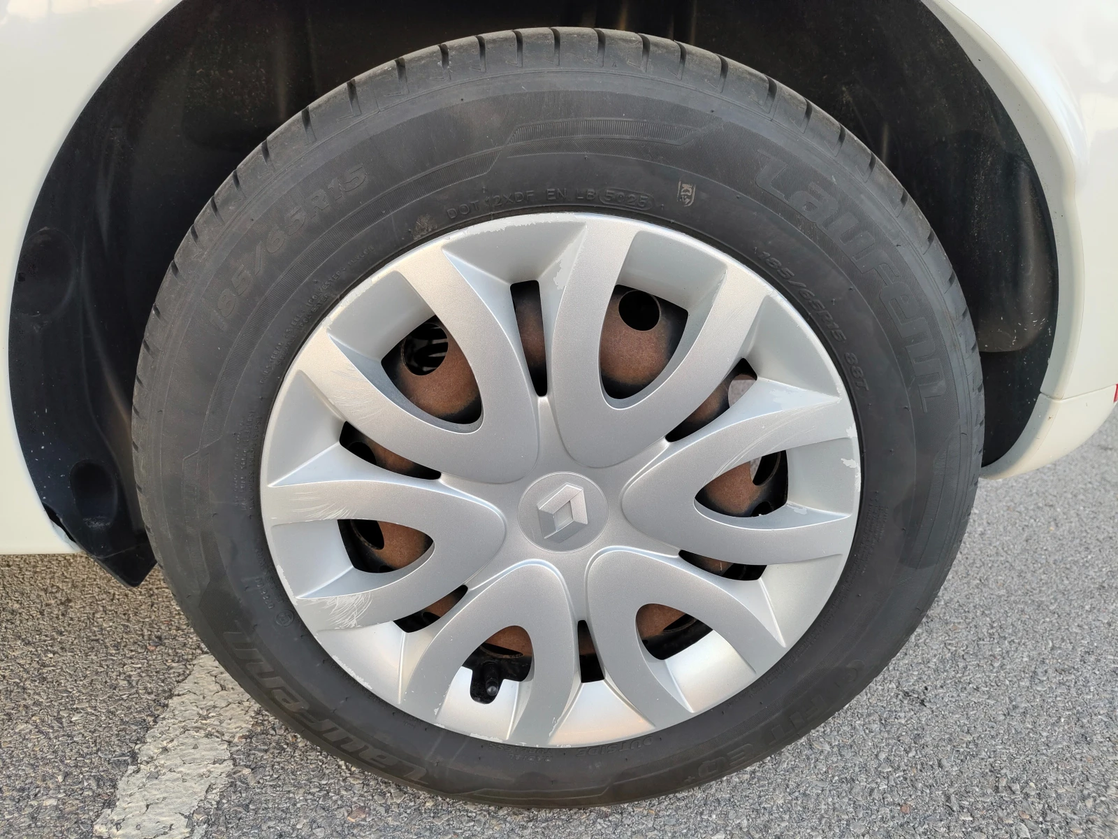 Renault Clio N1, снимка 15 - Автомобили и джипове - 54598526