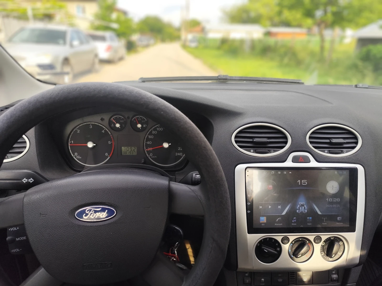 Ford Focus 1.6 tdci, снимка 7 - Автомобили и джипове - 54671373