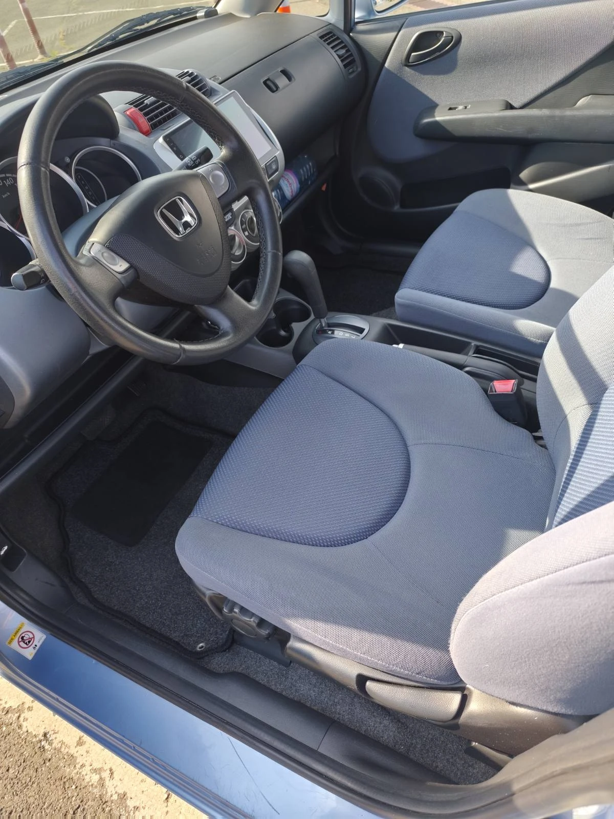 Honda Jazz, снимка 9 - Автомобили и джипове - 54688161
