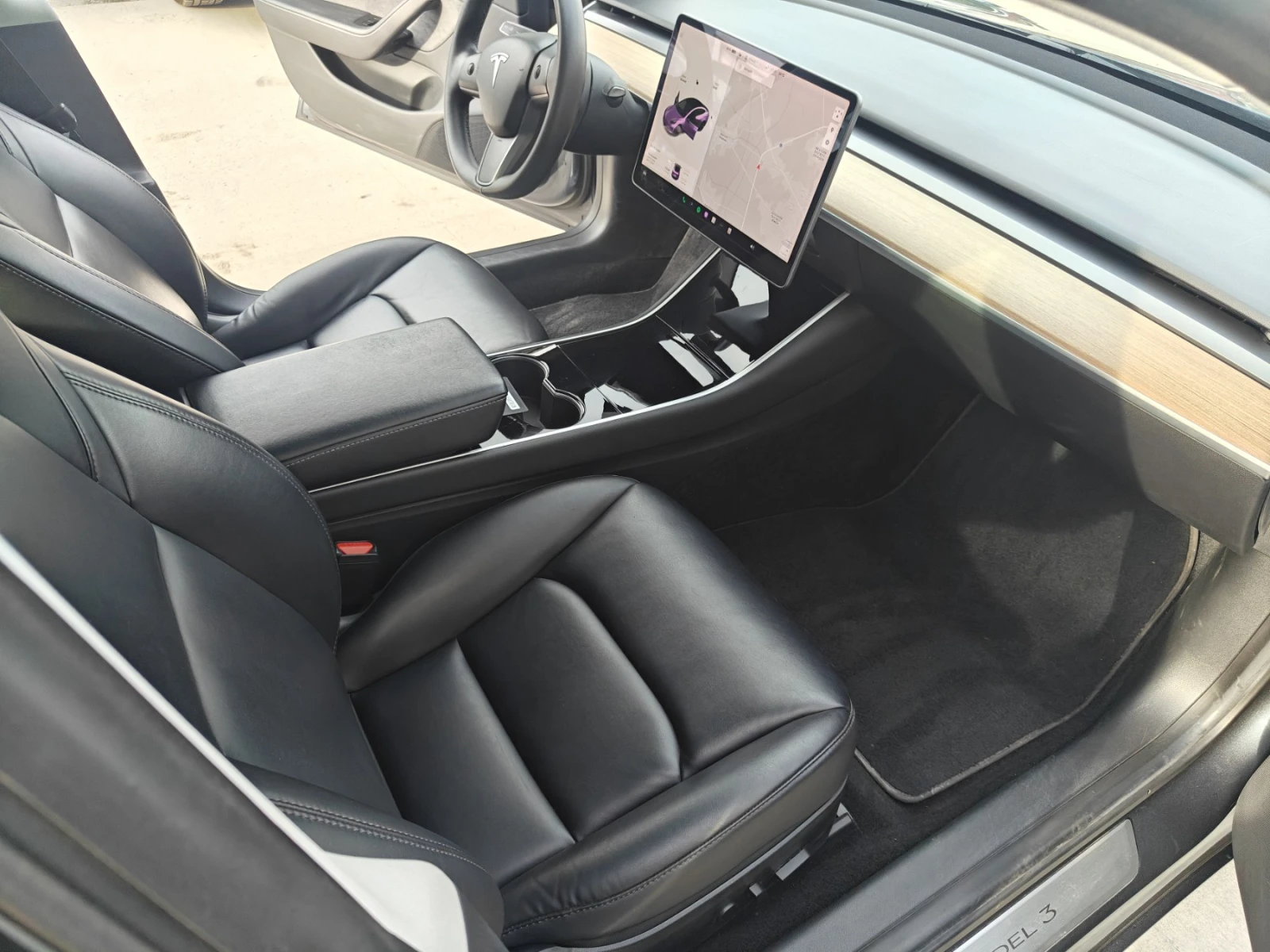 Tesla Model 3 Performance, снимка 14 - Автомобили и джипове - 54921250