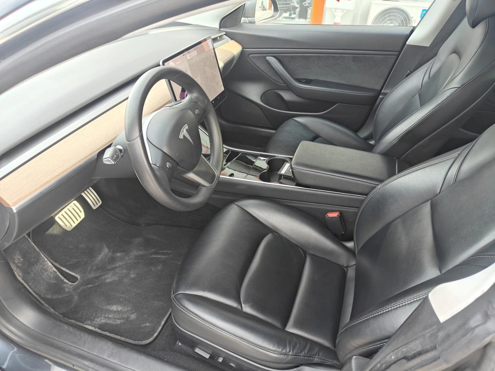Tesla Model 3 Performance, снимка 10 - Автомобили и джипове - 54921250