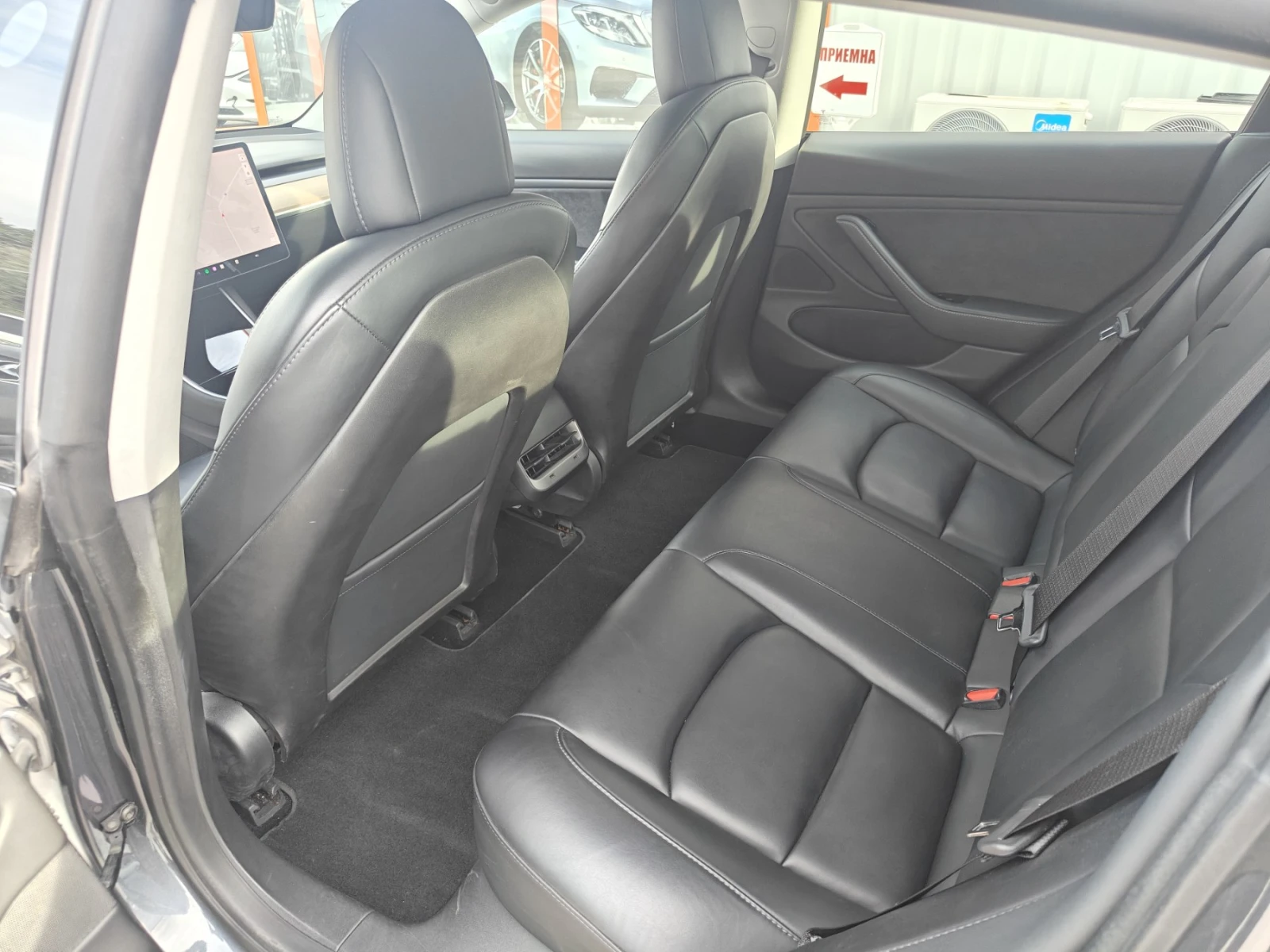 Tesla Model 3 Performance, снимка 13 - Автомобили и джипове - 54921250
