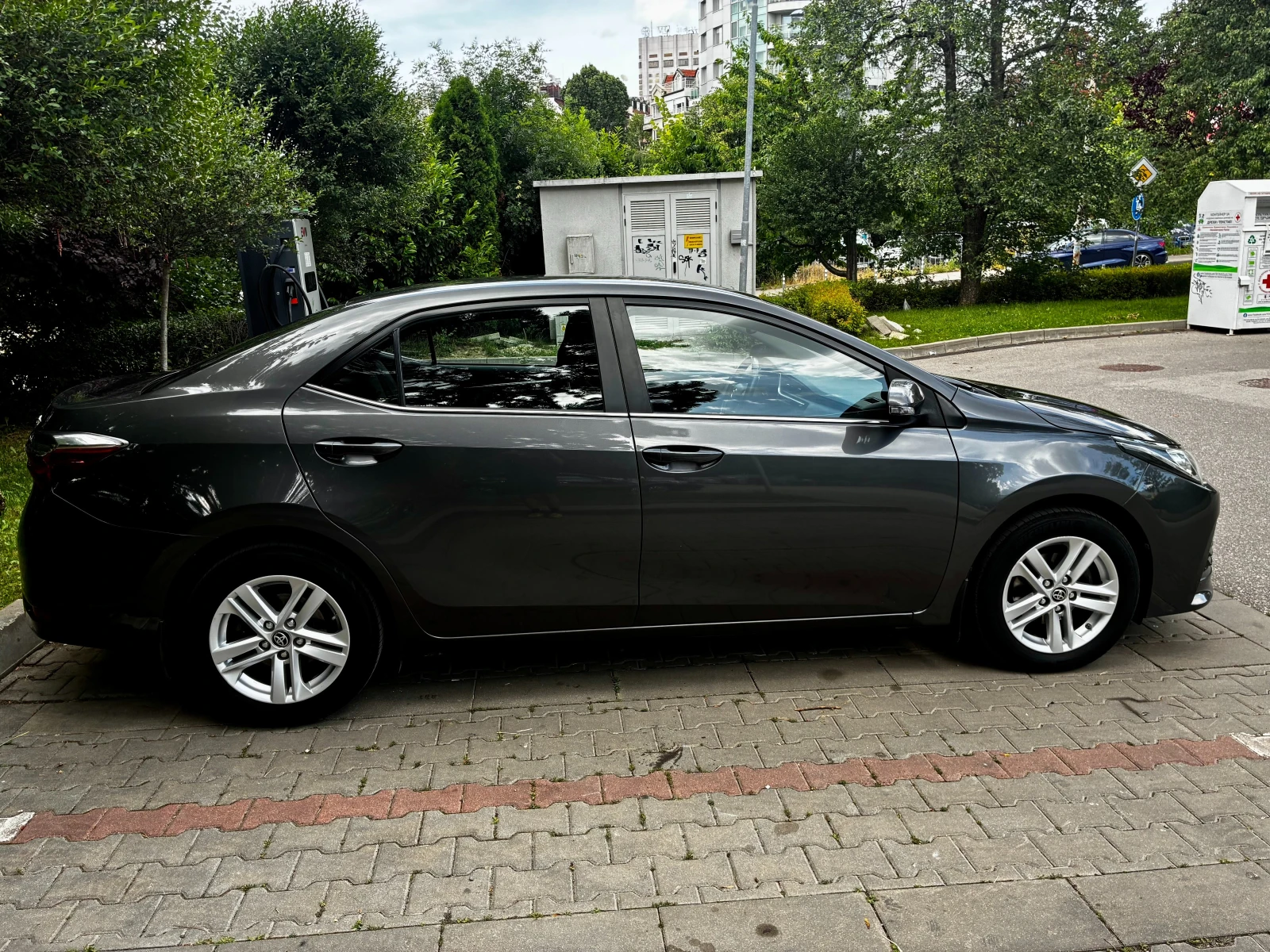 Toyota Corolla, снимка 10 - Автомобили и джипове - 54983033
