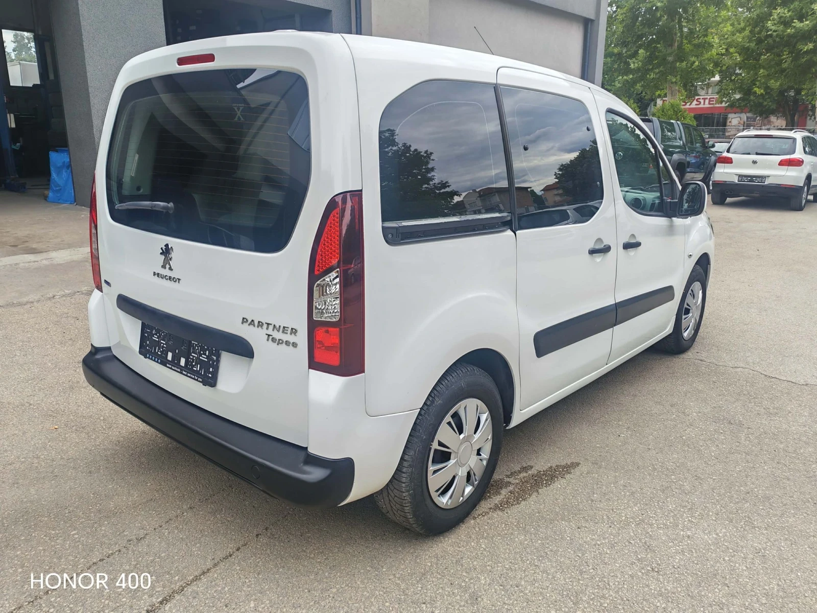 Peugeot Partner Нов внос, снимка 4 - Автомобили и джипове - 55433095