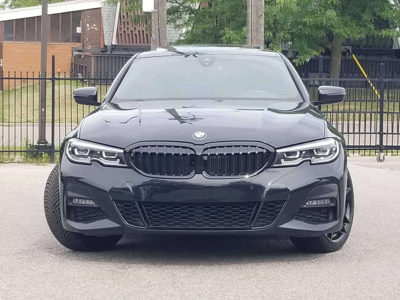 BMW 330 * M PACK * CARFAX * ФИКСИРАНА ЦЕНА ДО БГ * , снимка 2 - Автомобили и джипове - 55534767
