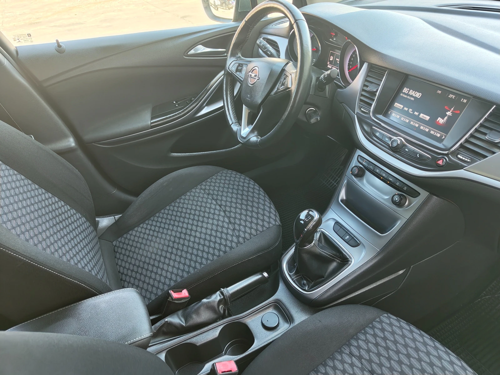 Opel Astra, снимка 7 - Автомобили и джипове - 55667086