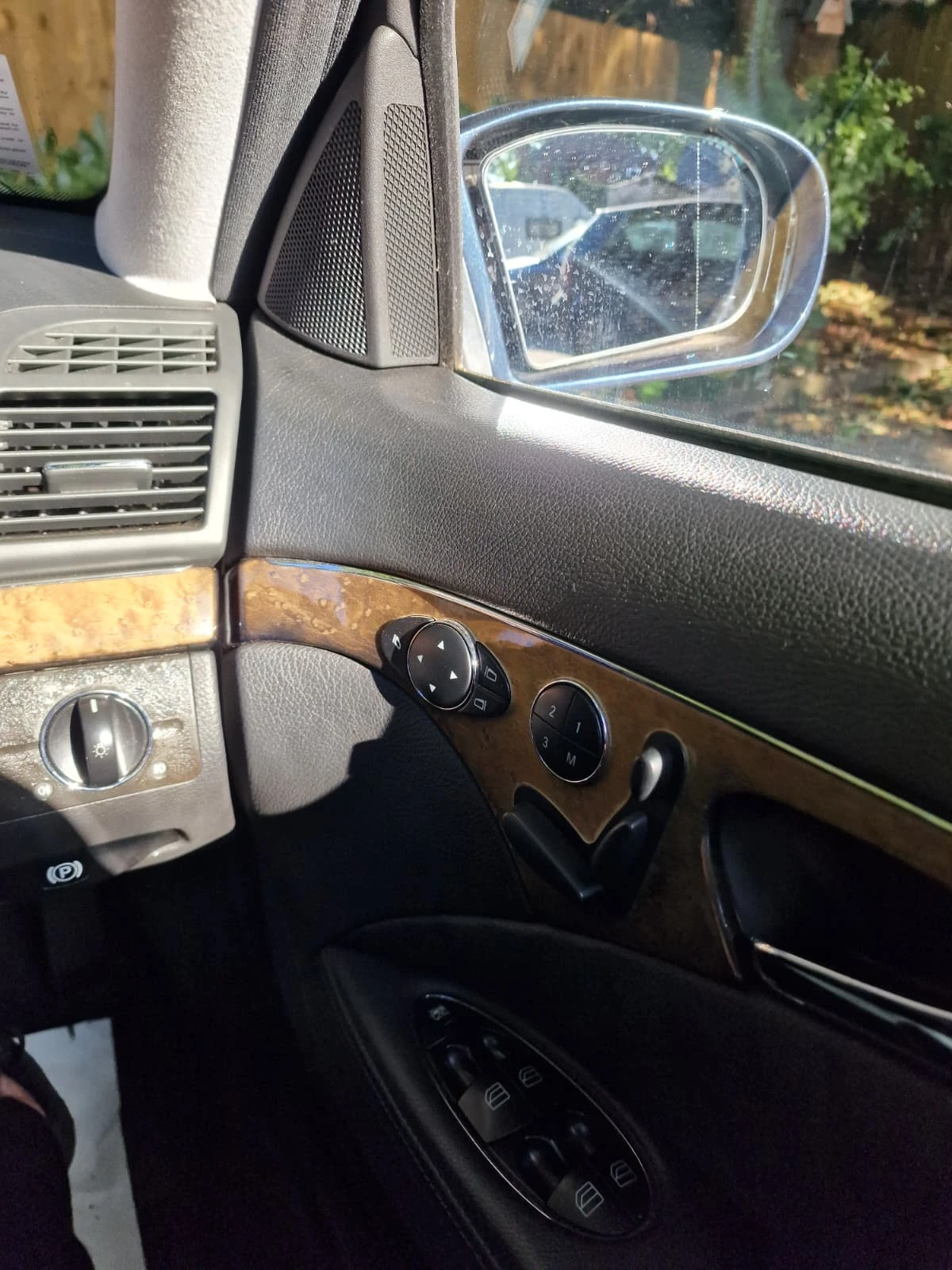 Mercedes-Benz E 320, снимка 15 - Автомобили и джипове - 56608675