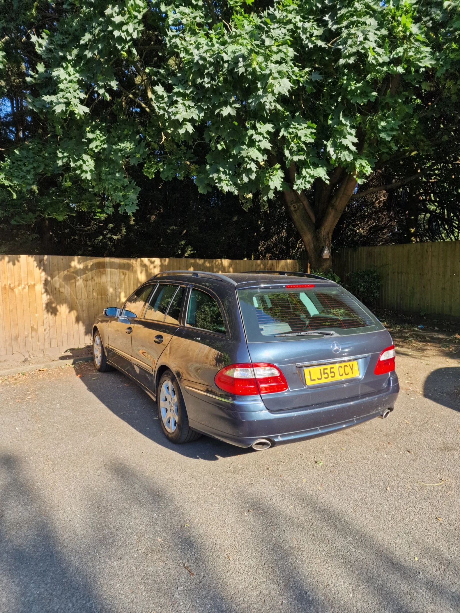 Mercedes-Benz E 320, снимка 5 - Автомобили и джипове - 56608675