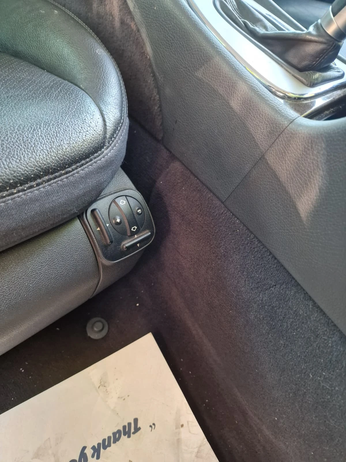 Mercedes-Benz E 320, снимка 12 - Автомобили и джипове - 56608675