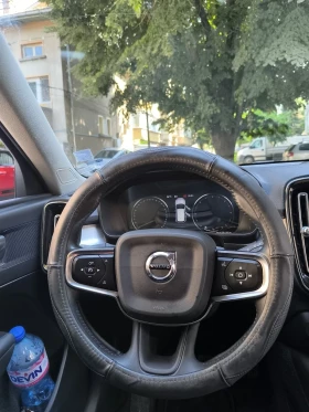 Volvo XC40 Suv, снимка 10