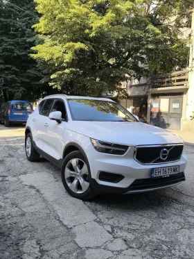 Volvo XC40 Suv, снимка 2