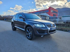 VW Touareg 3.0TDi * 224 .* FACE LIFT *   | Mobile.bg    4