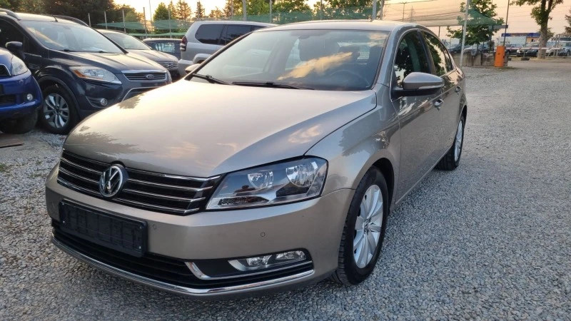 VW Passat 2.0i-KLIMA, снимка 1 - Автомобили и джипове - 45872483