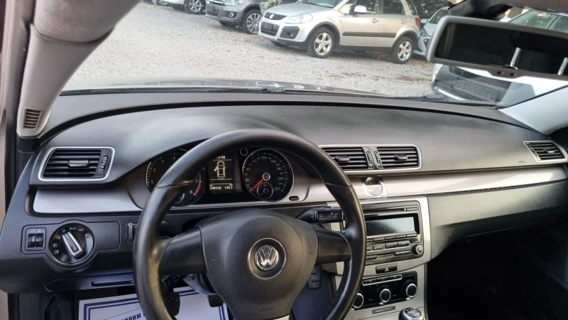 VW Passat 2.0i-KLIMA, снимка 10 - Автомобили и джипове - 45872483