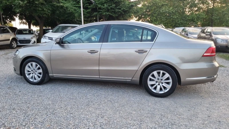 VW Passat 2.0i-KLIMA, снимка 8 - Автомобили и джипове - 45872483