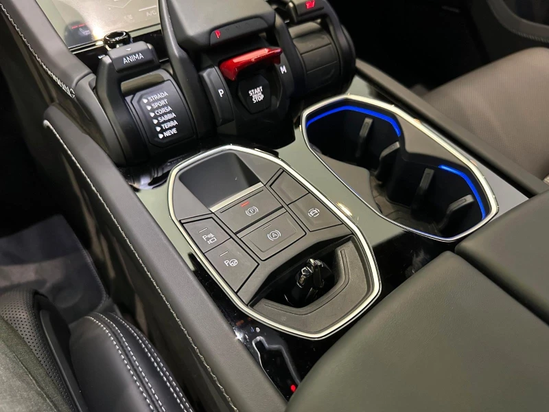 Lamborghini Urus SE/FACELIFT/PLUG-IN/B&O/HEAD UP/PANO/360/, снимка 11 - Автомобили и джипове - 52398562