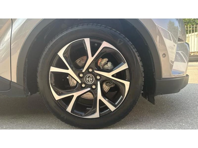 Toyota C-HR CLASSY - изображение 9