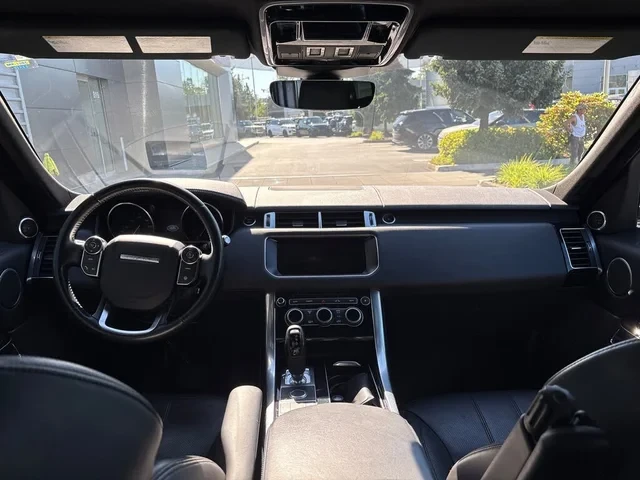 Land Rover Range Rover Sport 3.0 HSE DYNAMIC/CAM/PANO/FULL, снимка 11 - Автомобили и джипове - 55037626