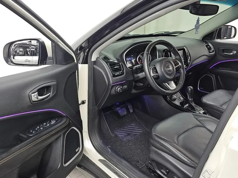 Jeep Compass 2Nd Generation 2.4 Limited Awd, снимка 10 - Автомобили и джипове - 55264063