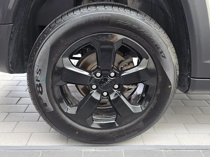 Jeep Compass 2Nd Generation 2.4 Limited Awd, снимка 5 - Автомобили и джипове - 55264063