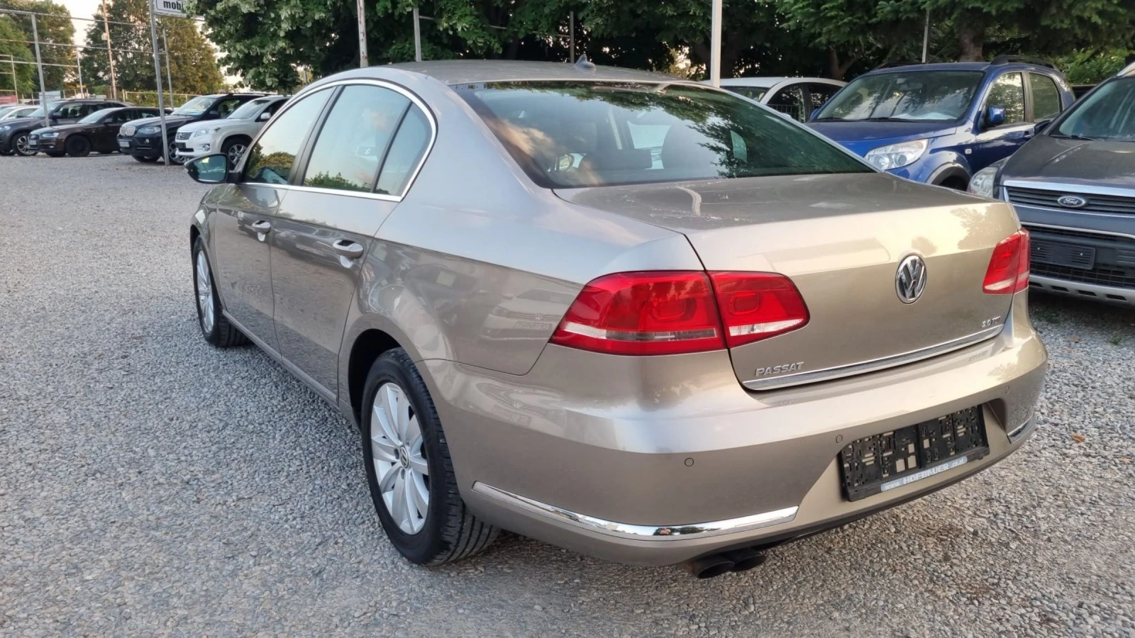 VW Passat 2.0i-KLIMA - изображение 7