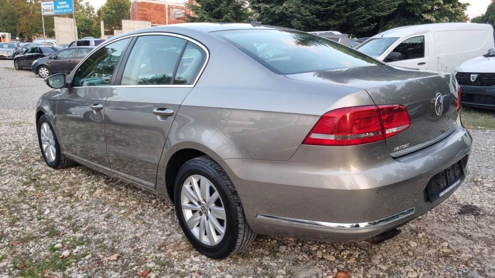 VW Passat 2.0i-KLIMA - изображение 4