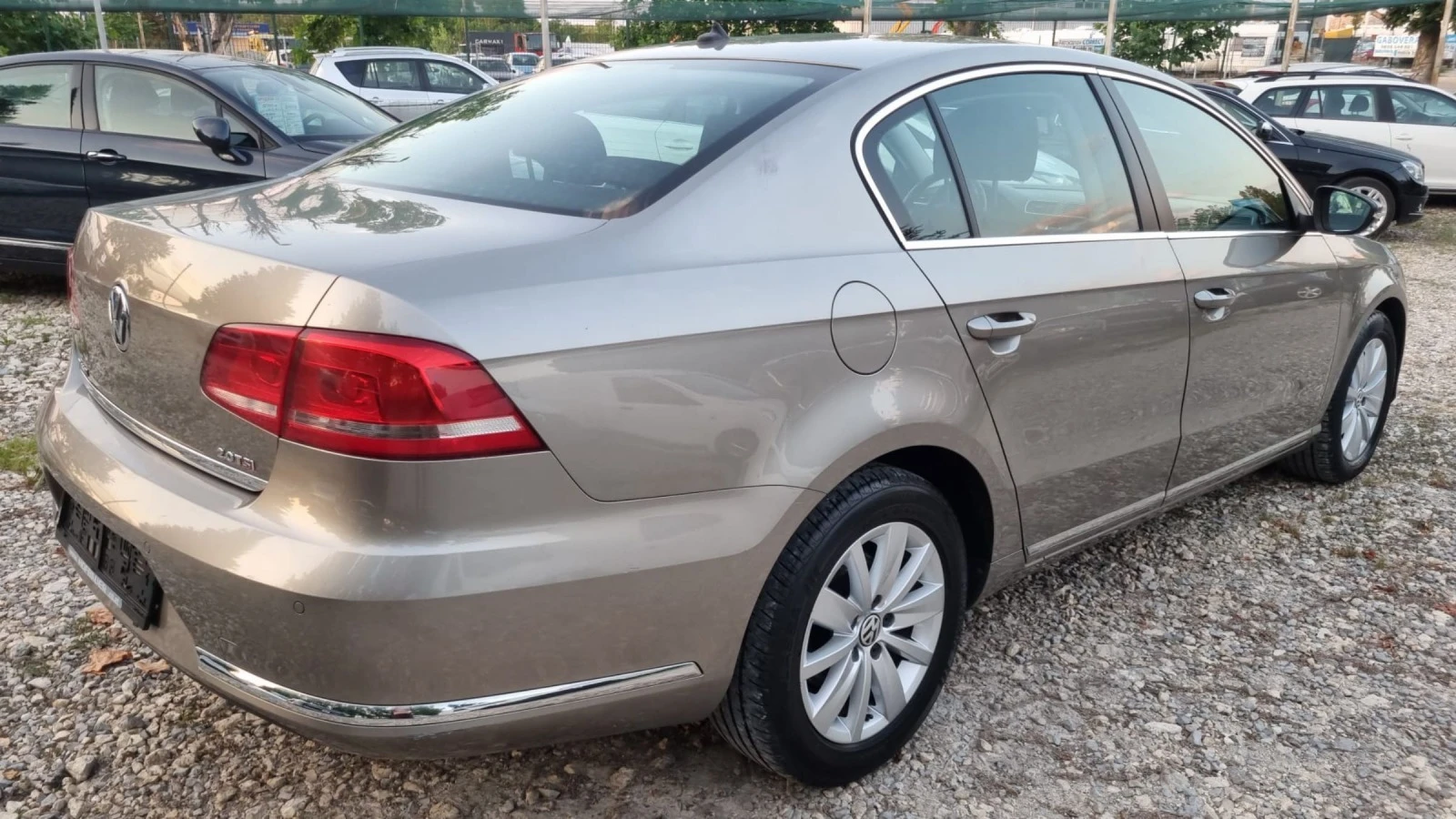 VW Passat 2.0i-KLIMA - изображение 3