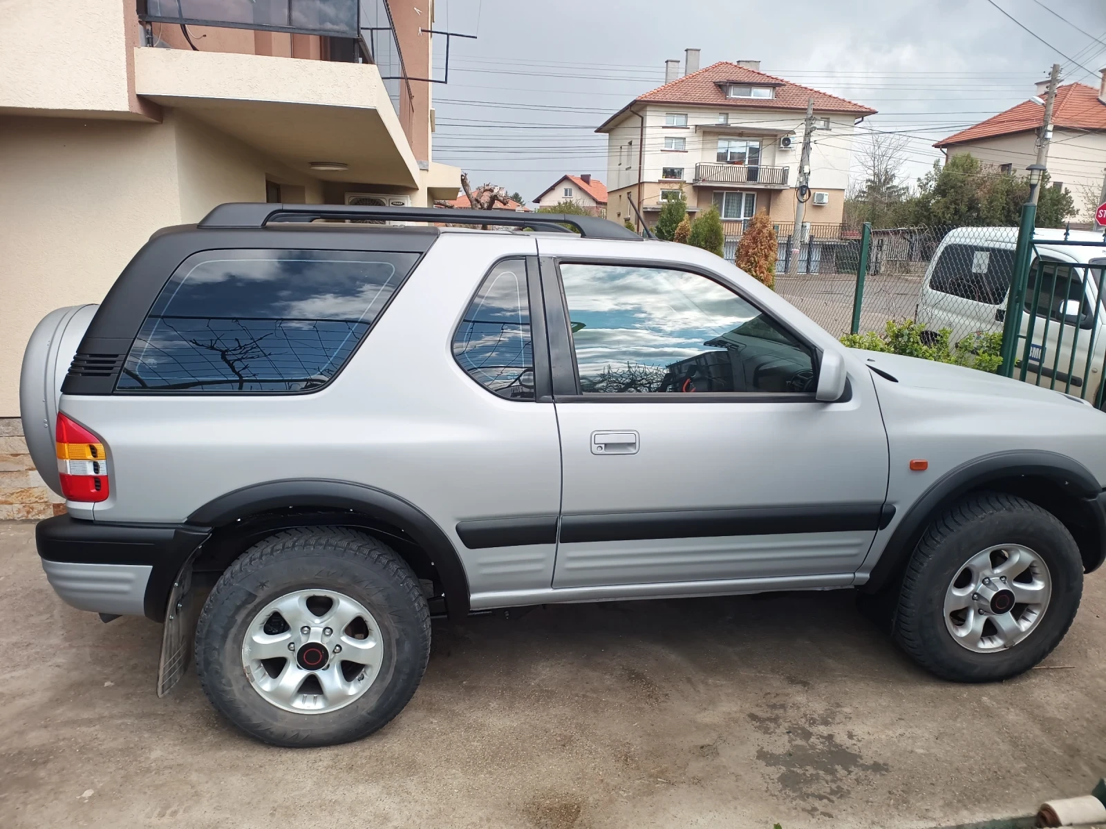 Opel Frontera Фронтера В 2.2 136 сс - изображение 4