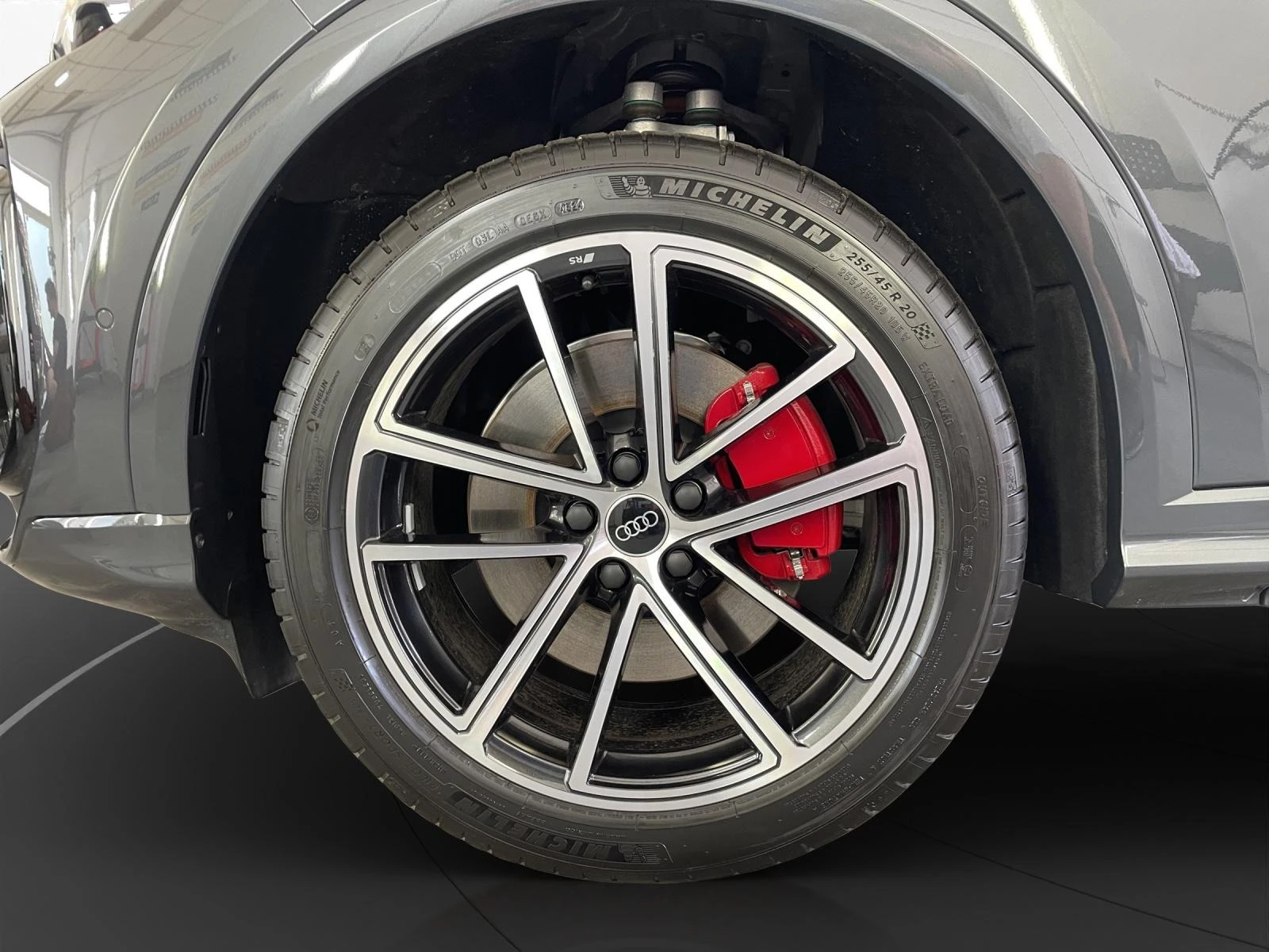 Audi Q5 40TDI/NEW MODEL/S-LINE/QUATTRO/CAM/LED/BLACK OPTIC - изображение 5