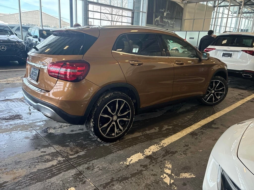 Mercedes-Benz GLA 250 * 4MATIC AWD * CARFAX * ��������� ������� | Mobile.bg � ����������� 3