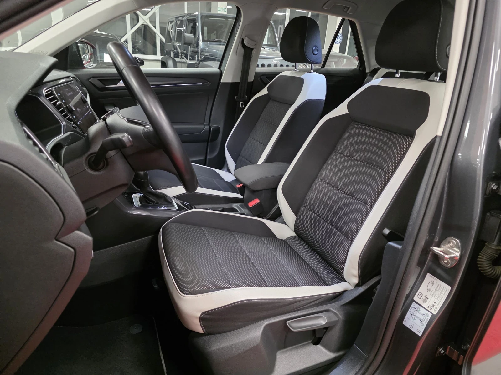 VW T-Roc EVO | 1.5TSI 150hp | DSG-7 | FULL  - изображение 8